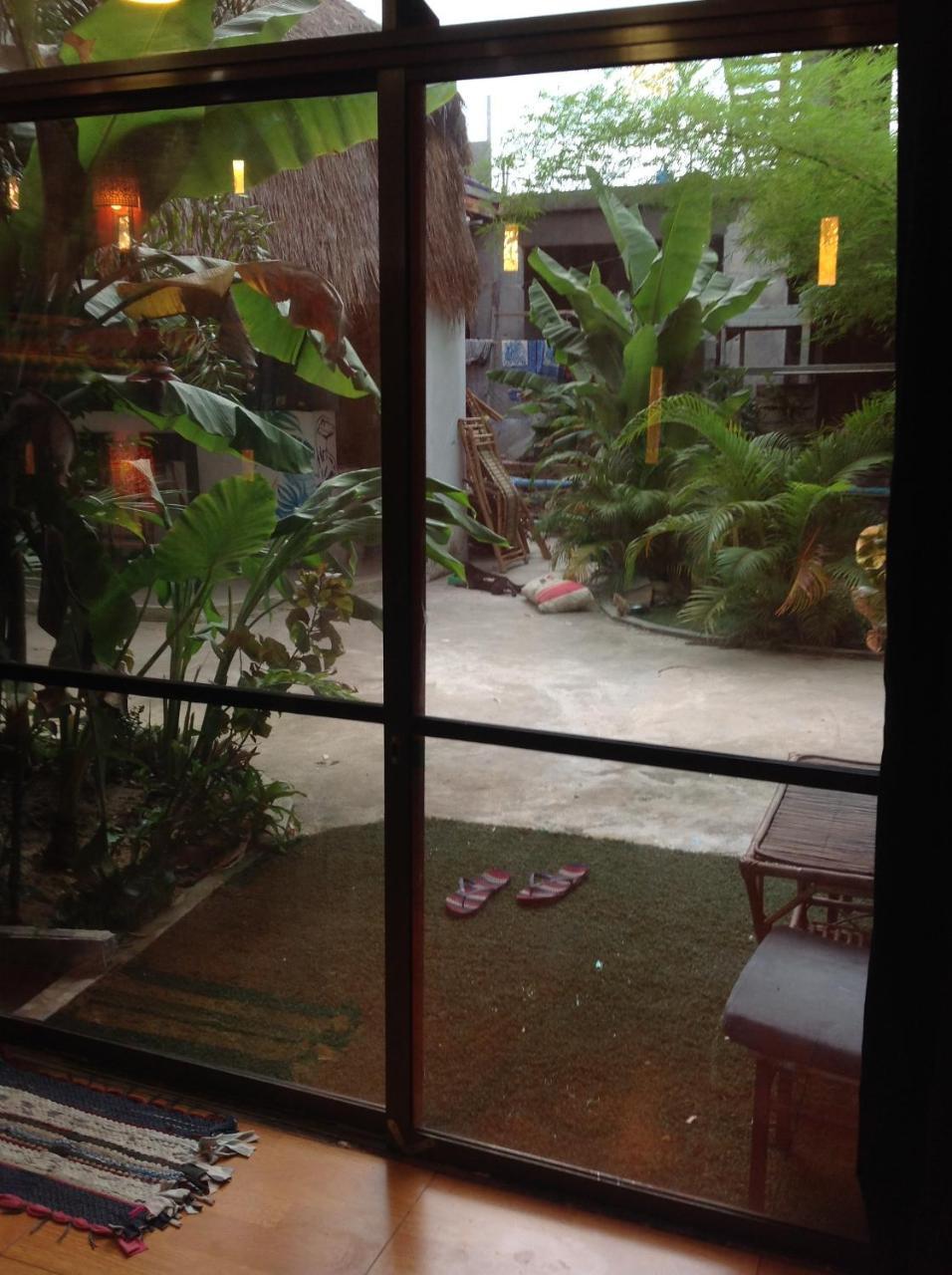 Jurassic Garden Hotel Sihanoukville Exterior photo