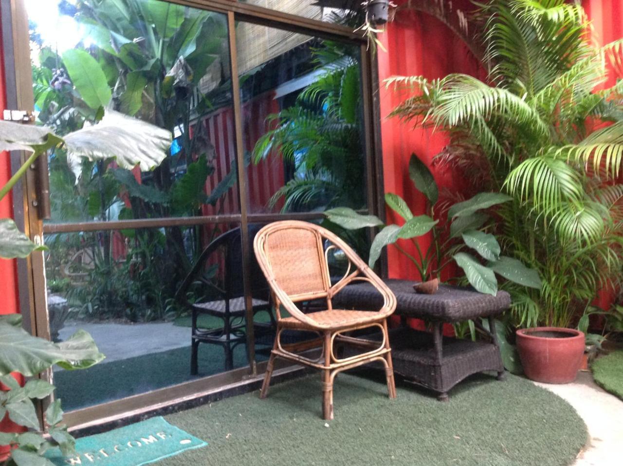 Jurassic Garden Hotel Sihanoukville Exterior photo